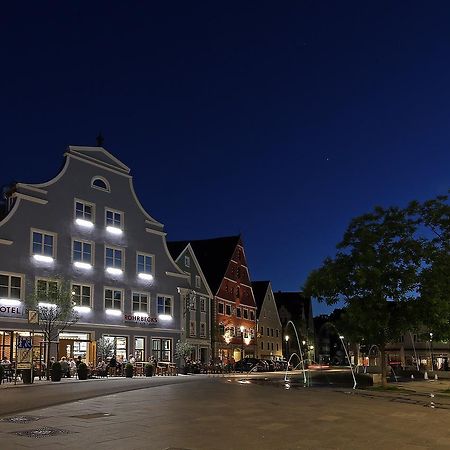 Hotel Am Schrannenplatz Memmingen Bagian luar foto