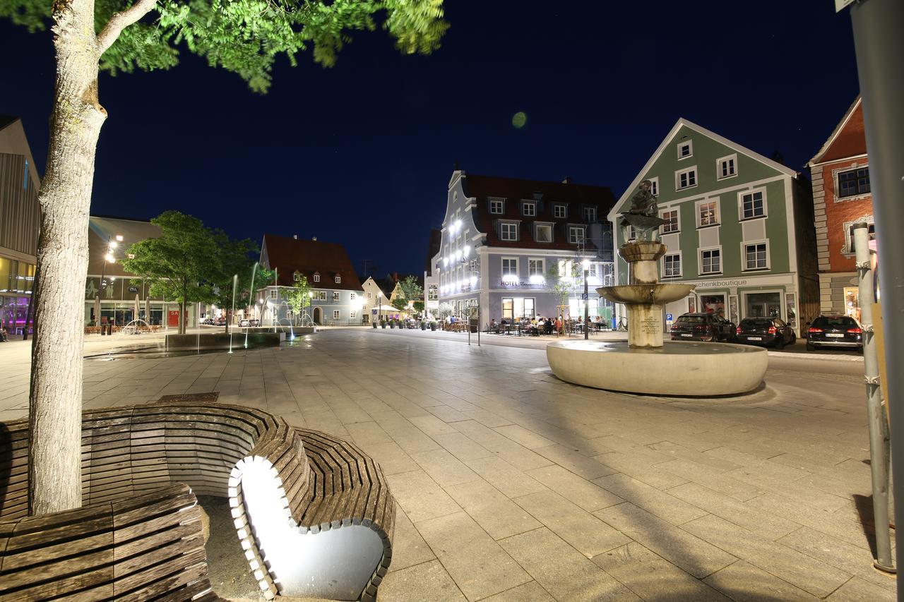 Hotel Am Schrannenplatz Memmingen Bagian luar foto